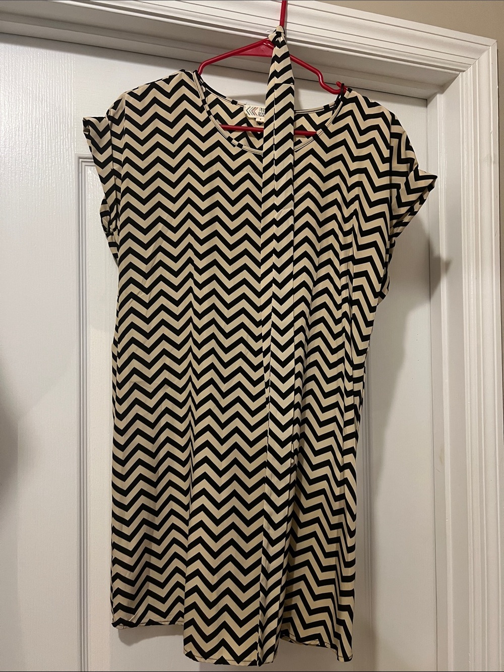 Pink Rose Chevron Tie-Neck Midi Dress in Black and Cream